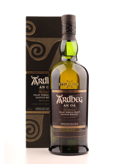 AN OA  ISLAY SINGLE MALT SCOTCH WHISKY